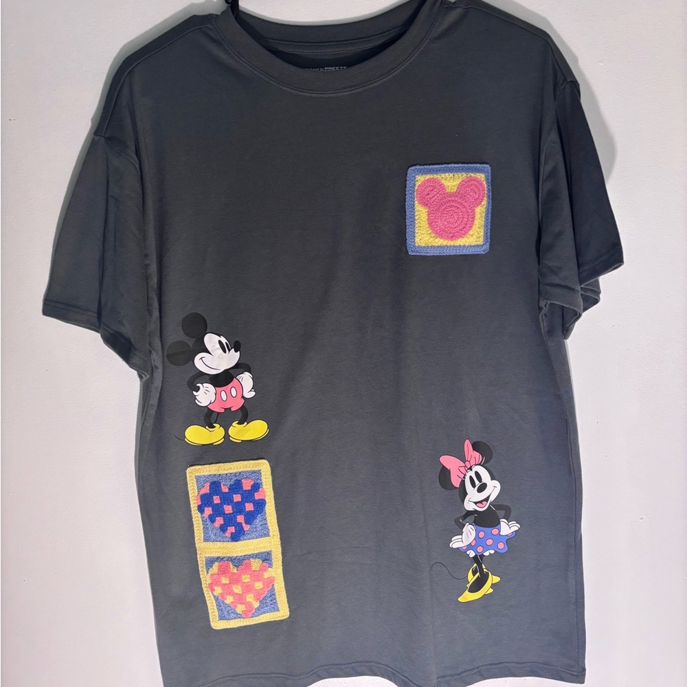 Disney Mickey & Minnie Mouse Graphic T-Shirt With Embroidered Patch Details